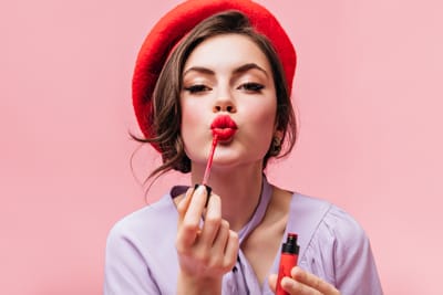 What is Vinyl Lipstick Made Of?
