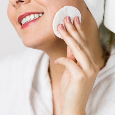 How Do You Use a Cica Toner Pad