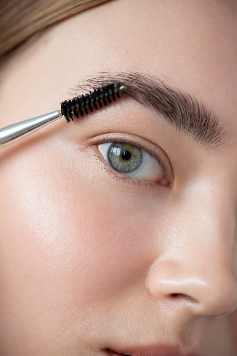 8 Eyebrow Enhancers That Will Give You the Bold Brows of Your Dreams!